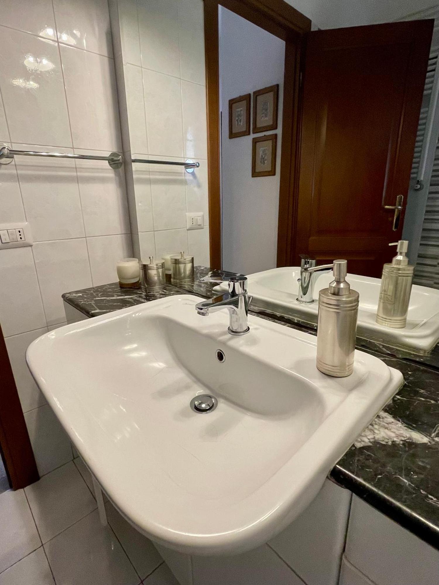 Domus Urbani Daire Roma Dış mekan fotoğraf